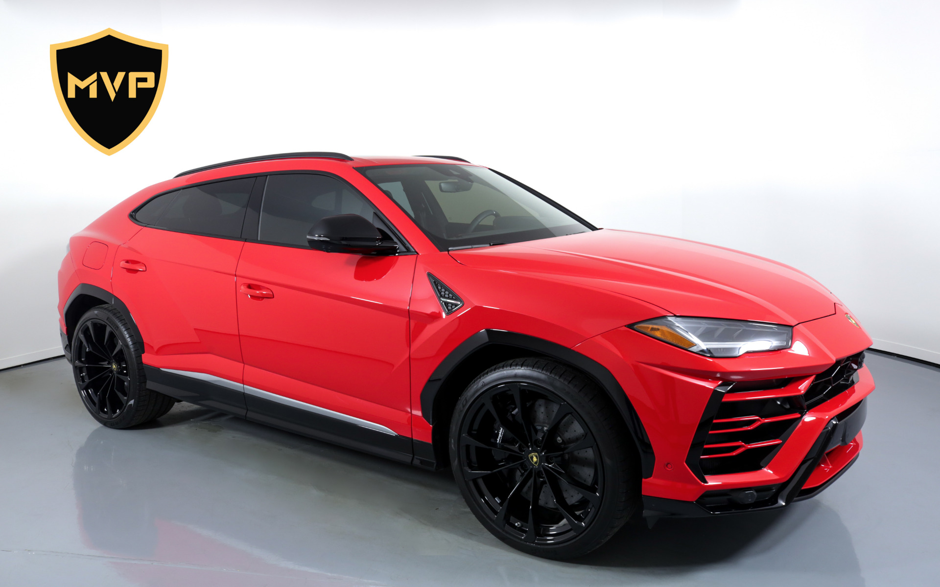 2024 LAMBORGHINI URUS S